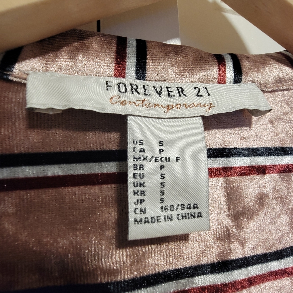 Forever 21 Pajama Top Pink Striped Velvet Shirt Small - Picture 2 of 3